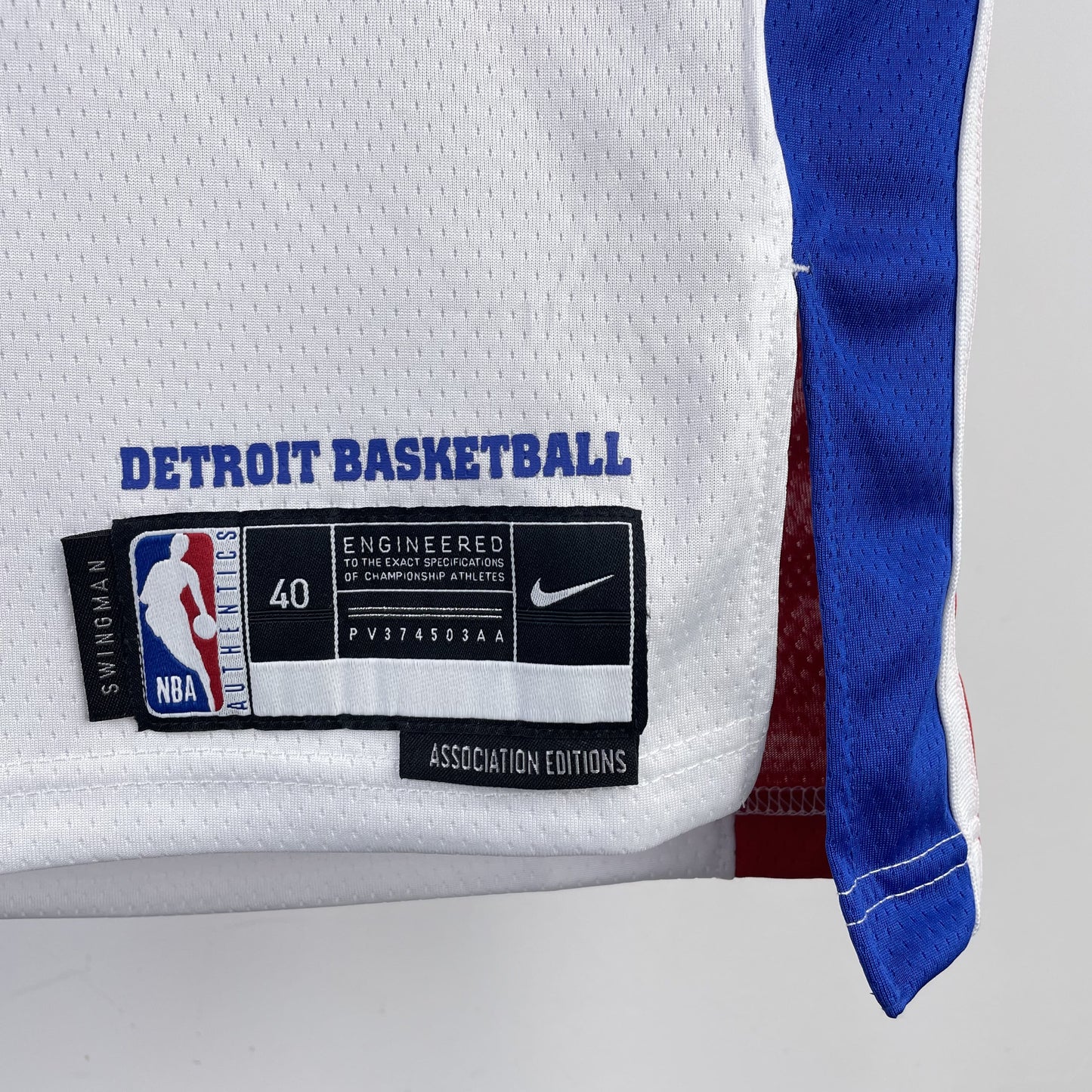 Regata Detroit Pistons NBA 2023 Association Edition Swingman Masculina (Sob encomenda)