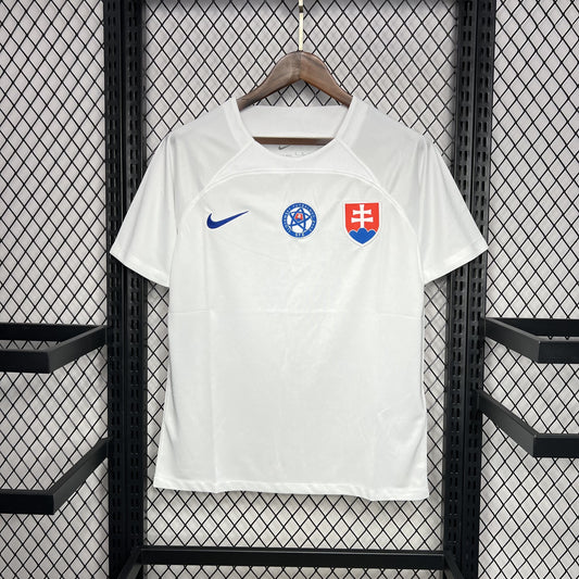 Camisa Eslováquia II 2024 Torcedor (Sob encomenda)