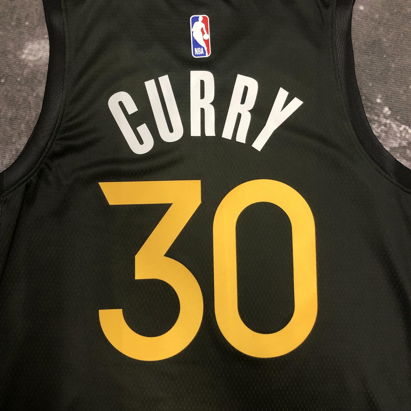 Regata Golden State Warriors NBA 2023 City Edition Swingman Masculina (Sob encomenda)