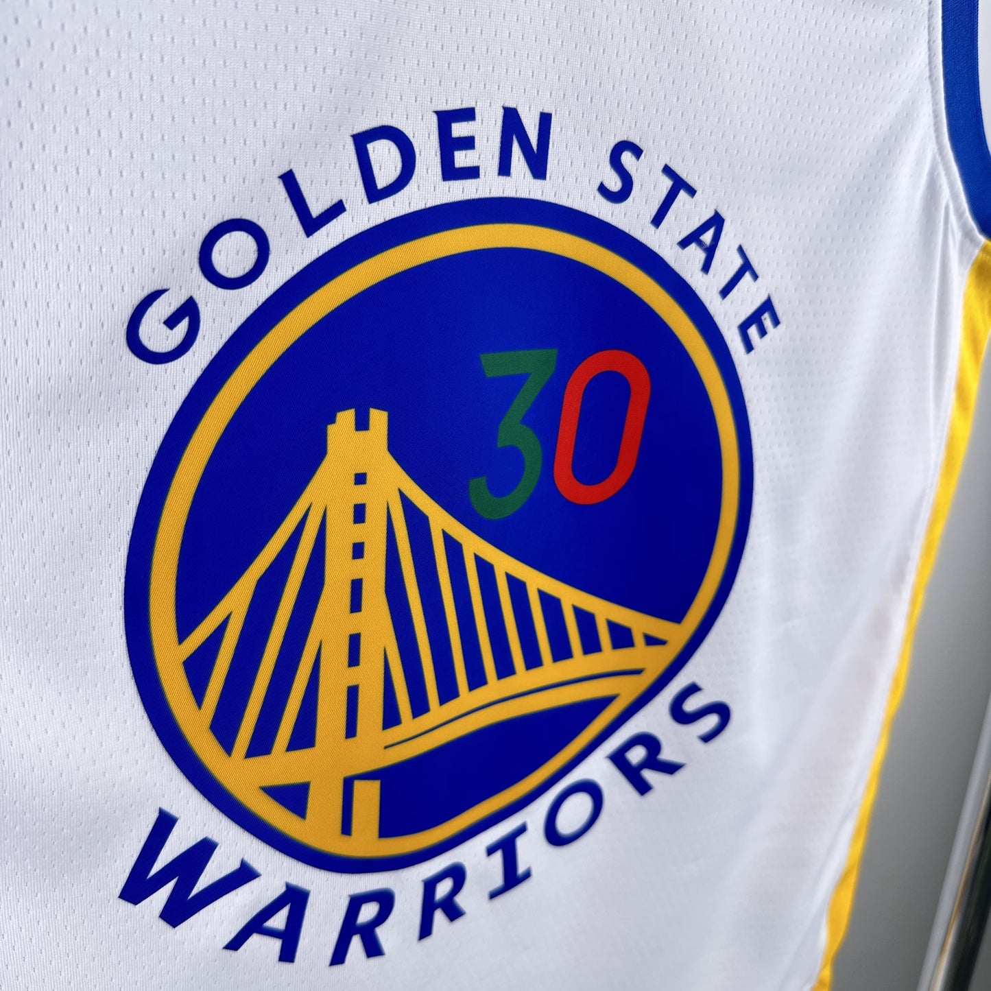 Regata Golden State Warriors NBA 2023 Icon Edition Swingman Edição México Masculina (Sob encomenda)