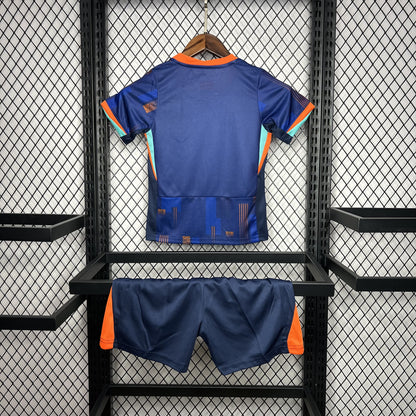 Kit Infantil Holanda II 2024 (Sob encomenda)