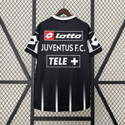 Camisa Juventus Treino 00/01 Retrô (Sob encomenda)