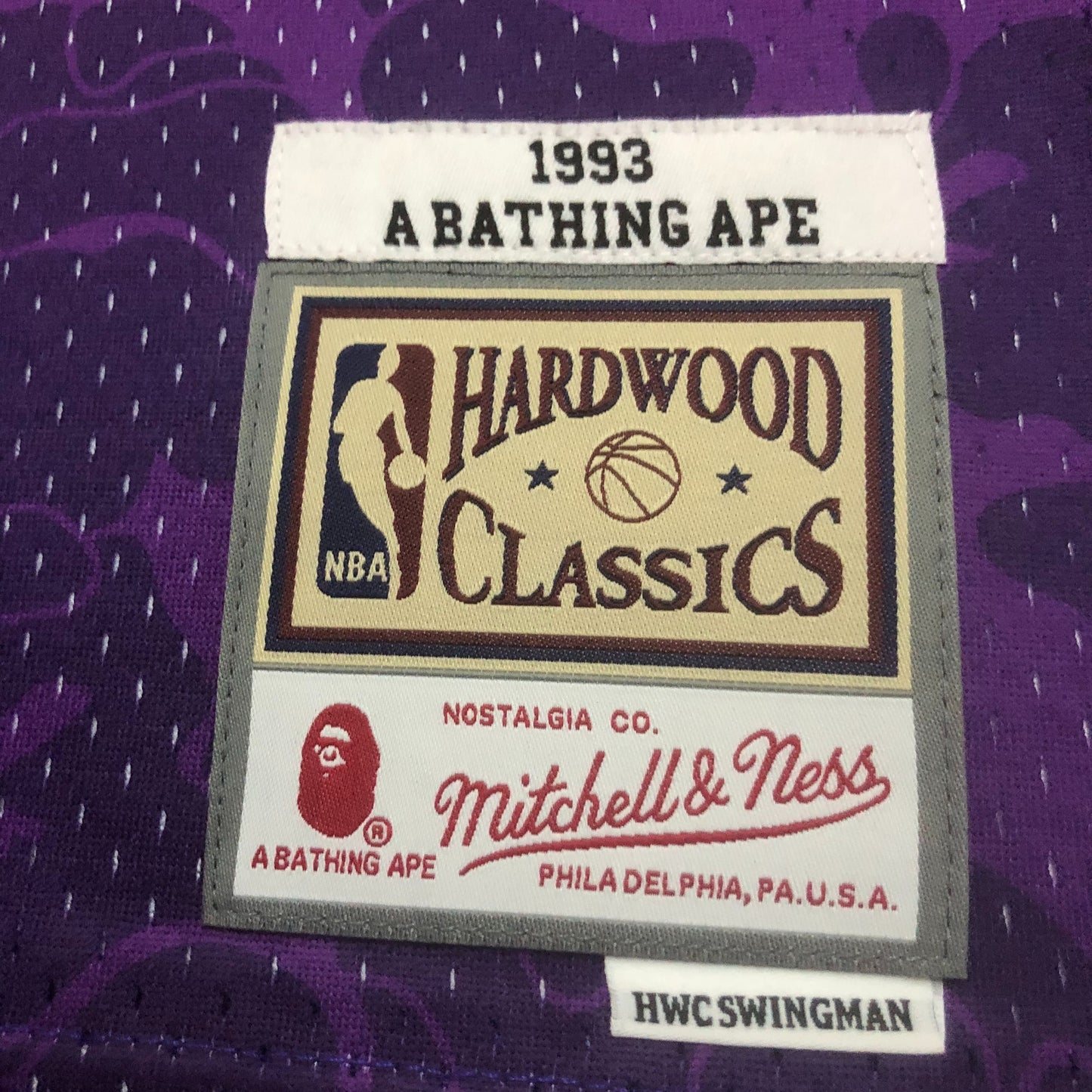 Regata Los Angeles Lakers NBA 1993 Bape X Mitchell And Ness Hardwood Classics Masculina (Sob encomenda)