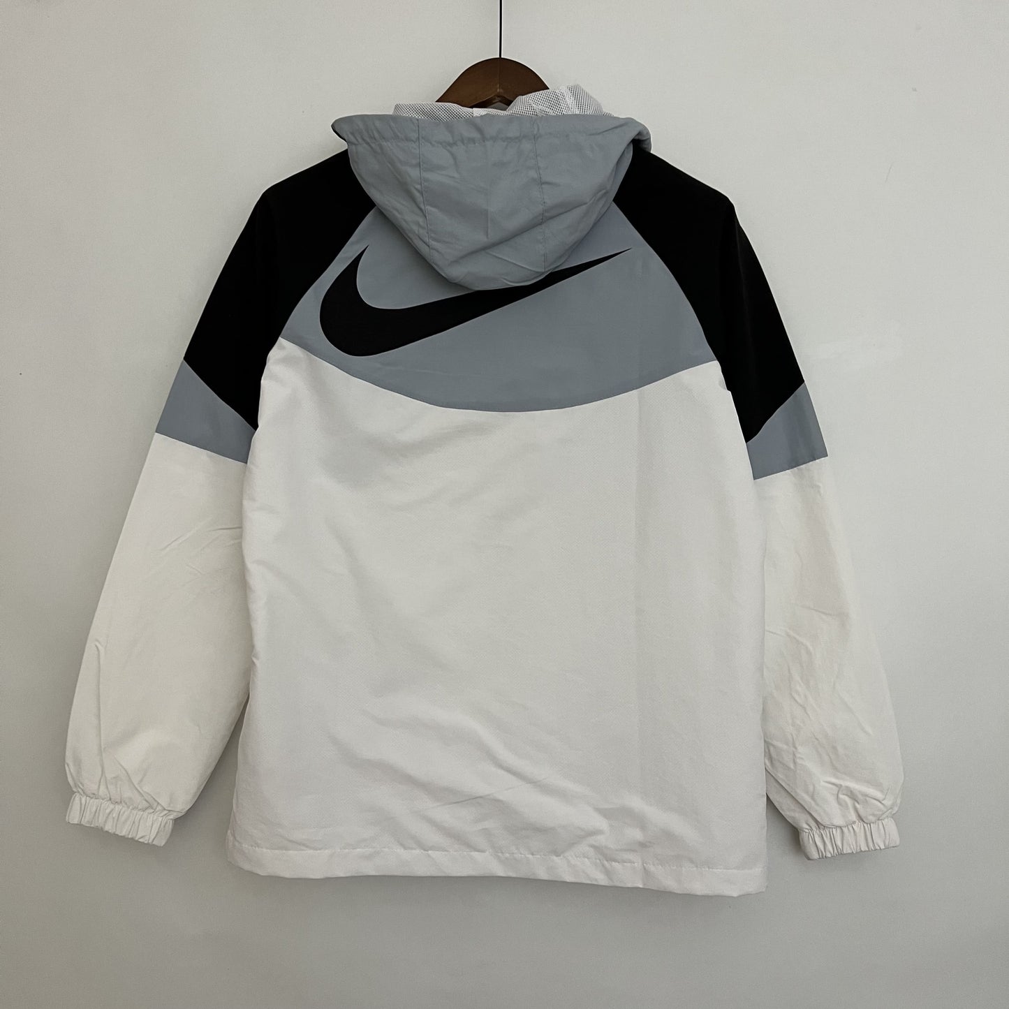 Corta Vento Nike White Gray and Black (Sob encomenda)