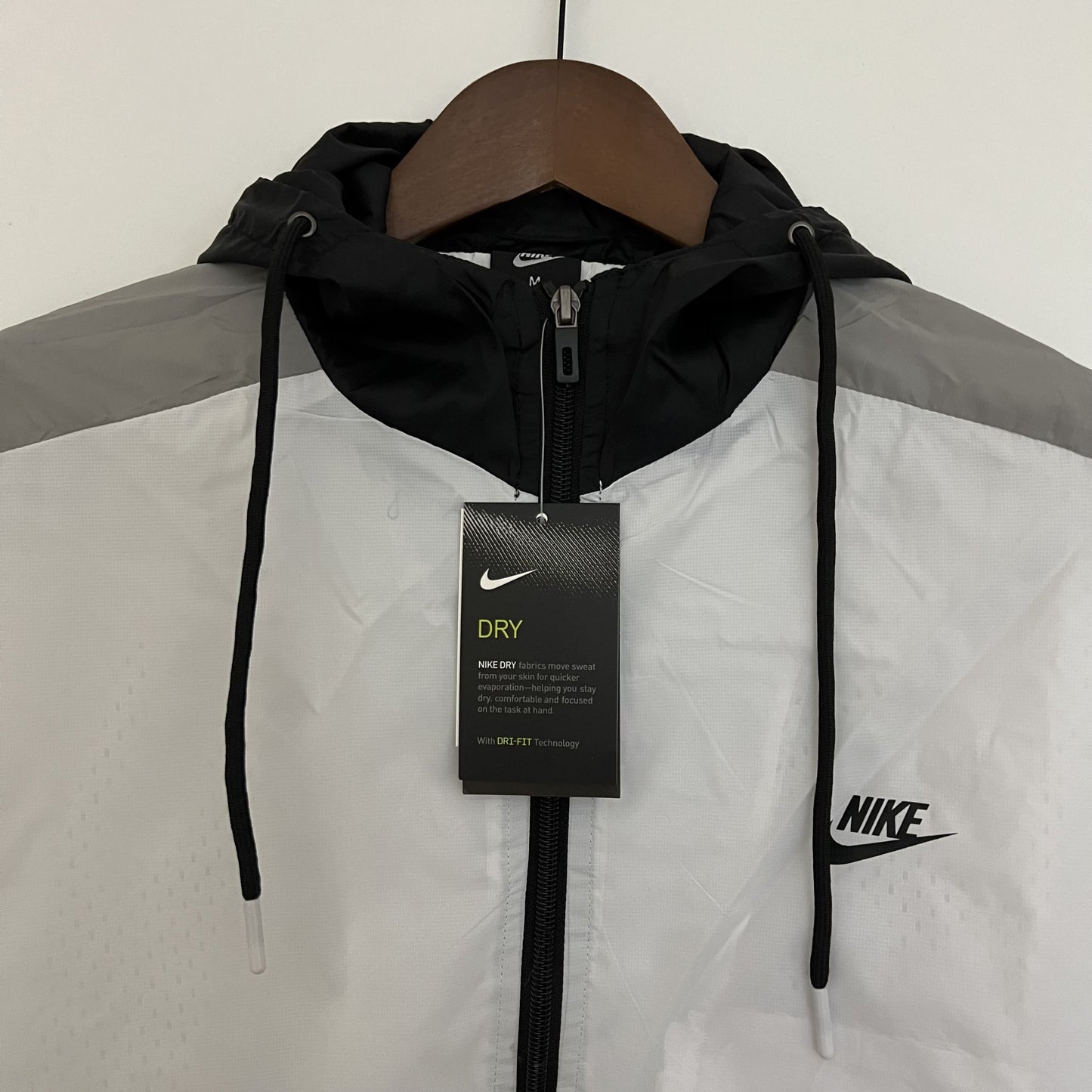 Corta Vento Nike White Black and Gray (Sob encomenda)