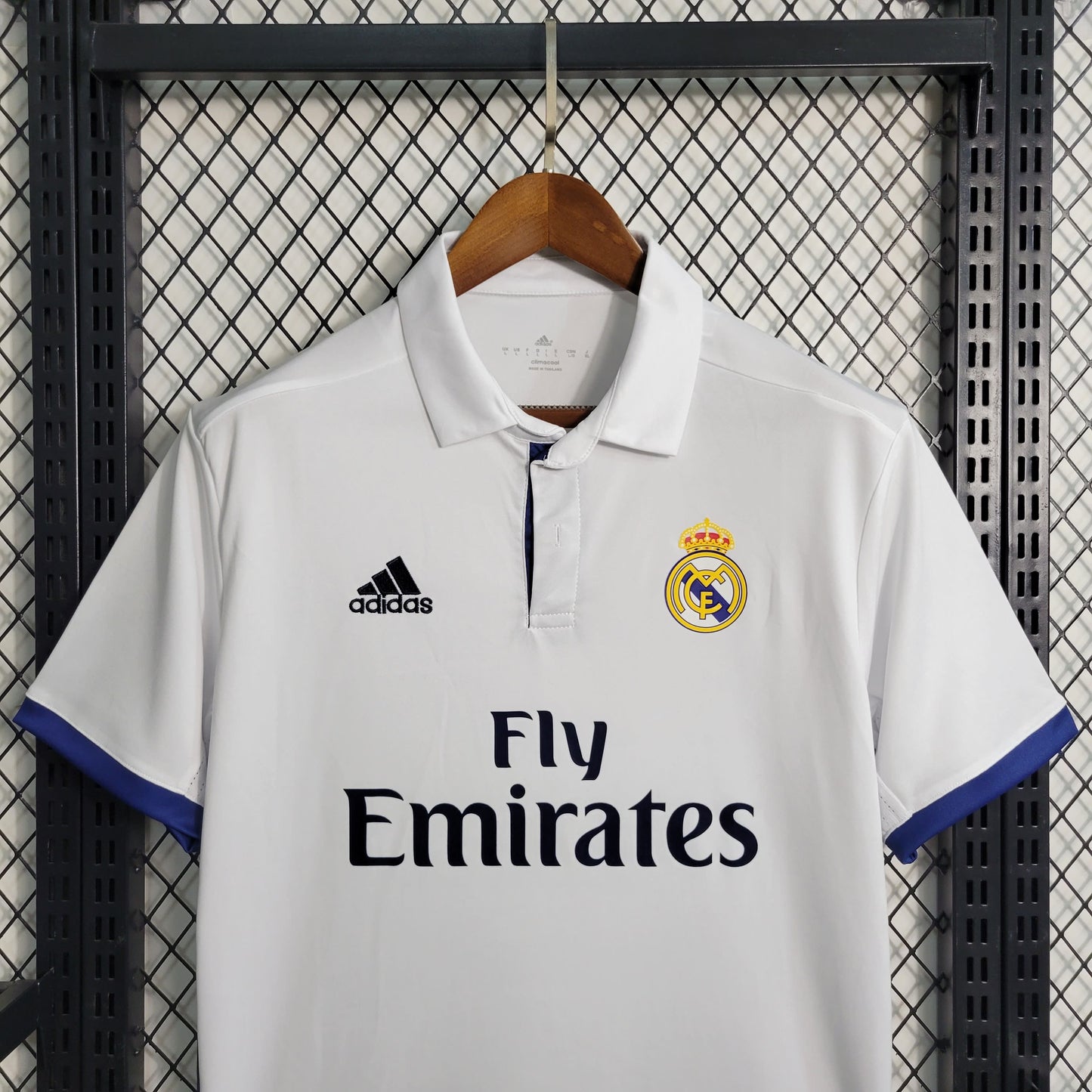 Camisa Real Madrid I 16/17 Retrô (Sob encomenda)