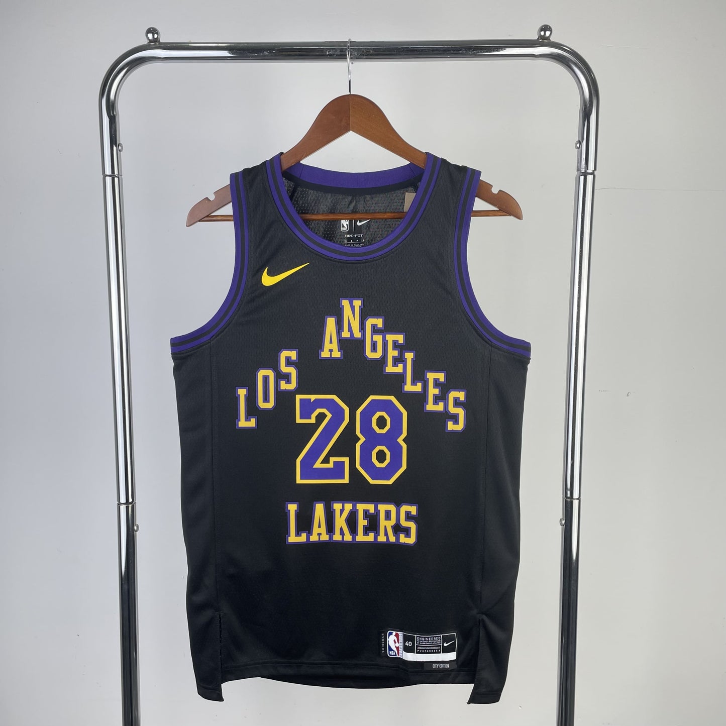 Regata Los Angeles Lakers NBA 2024 City Edition Swingman Masculina (Sob encomenda)