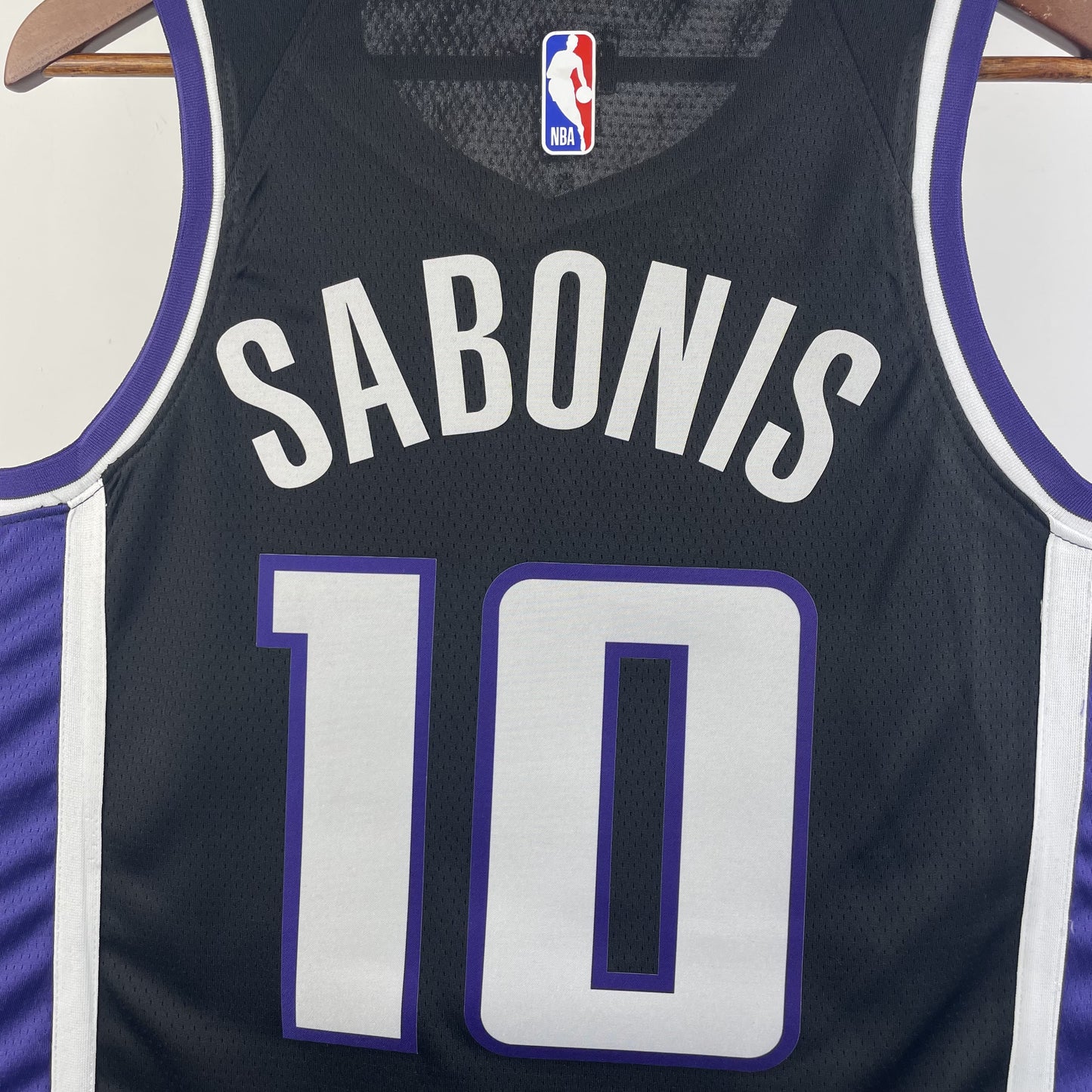 Regata Sacramento Kings NBA 2024 Icon Edition Swingman Masculina (Sob encomenda)