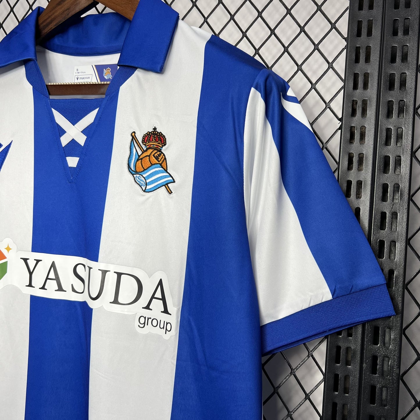 Camisa Real Sociedad I 24/25 Torcedor (Sob encomenda)