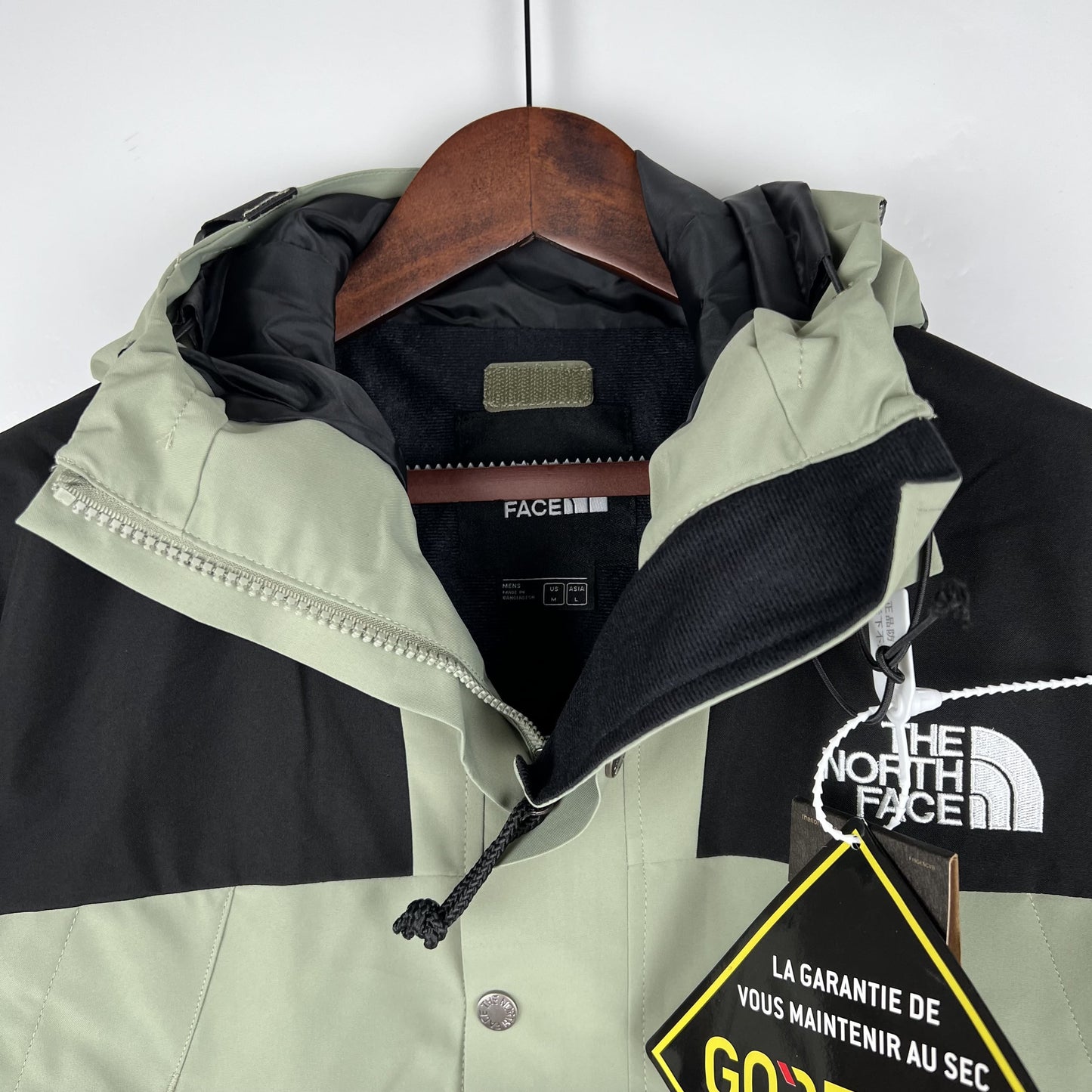 Corta Vento The North Face GORE-TEX Dark Green and Black (Sob encomenda)