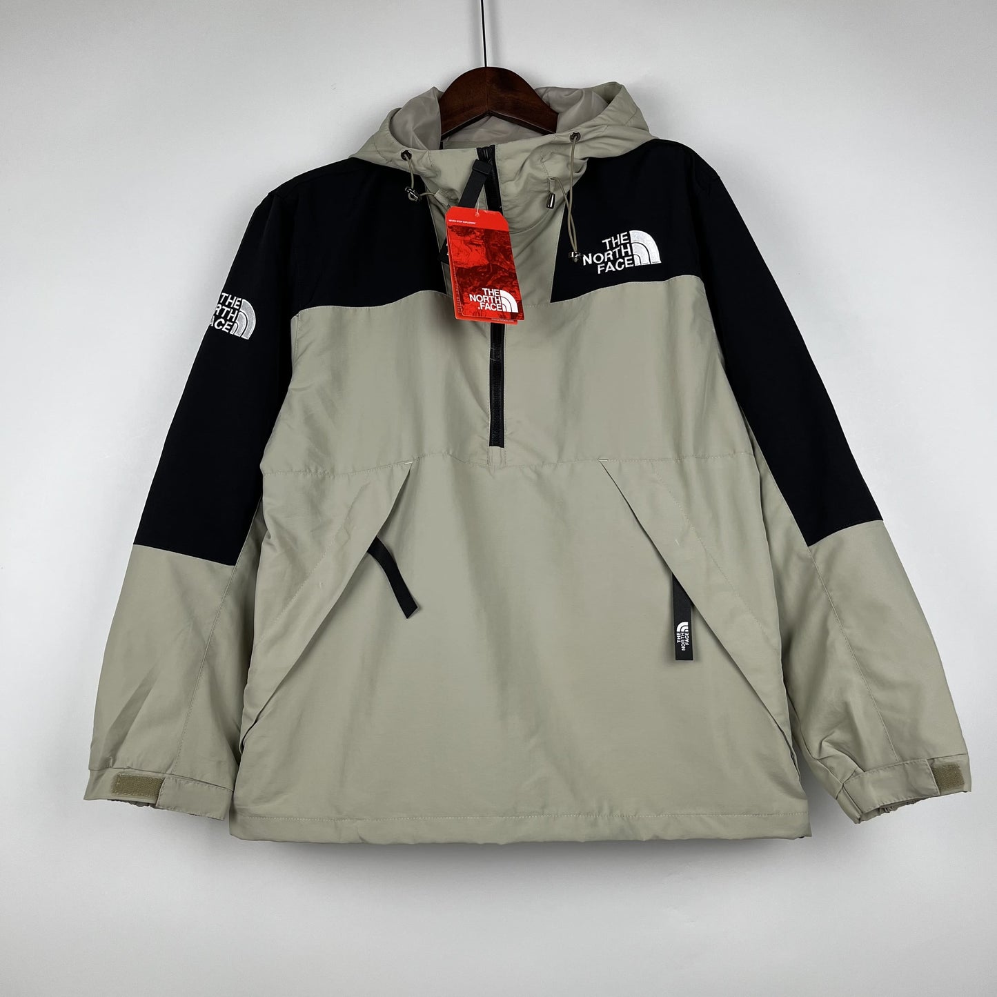 Corta Vento The North Face Dark Green and Black (Sob encomenda)