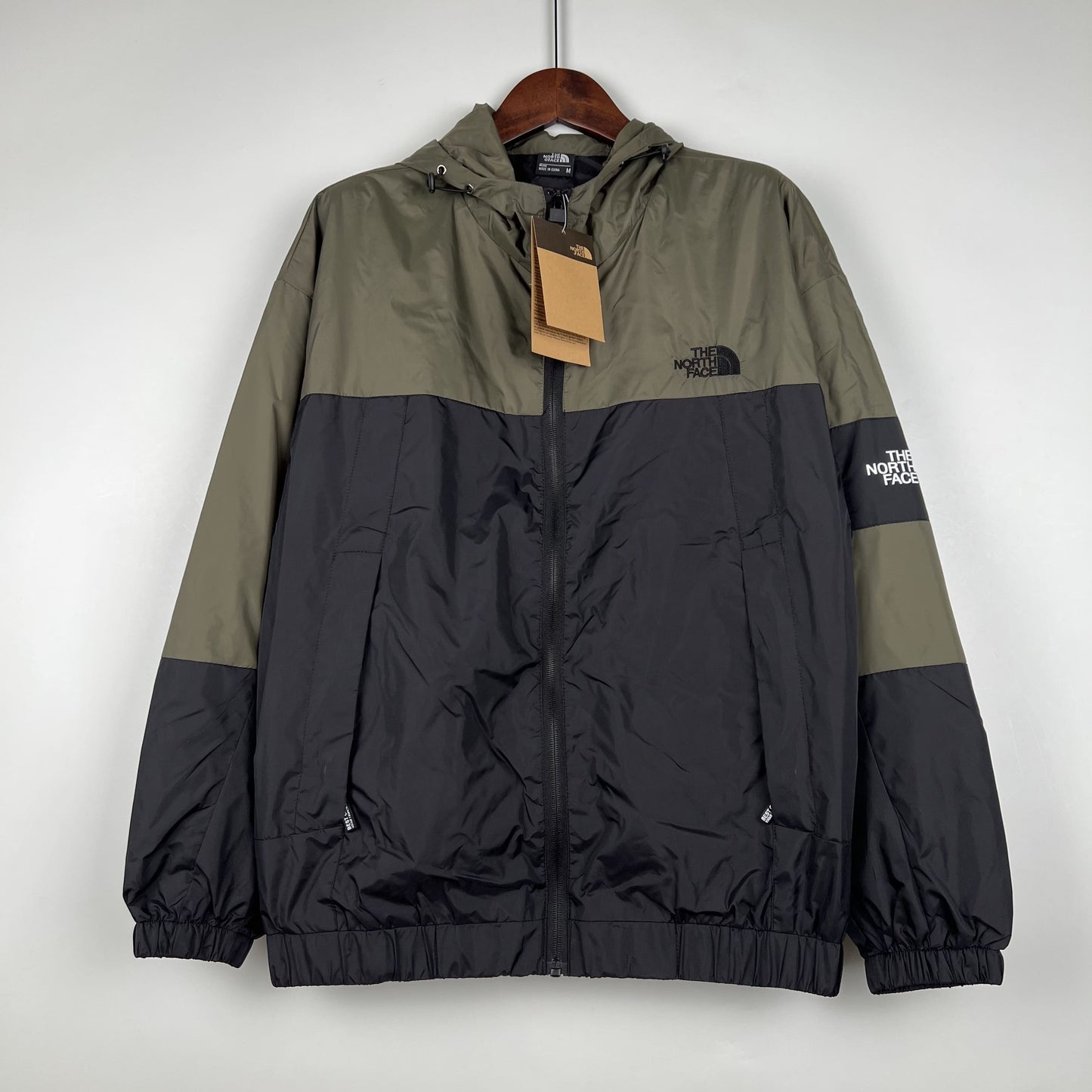 Corta Vento The North Face Dark Green and Gray (Sob encomenda)