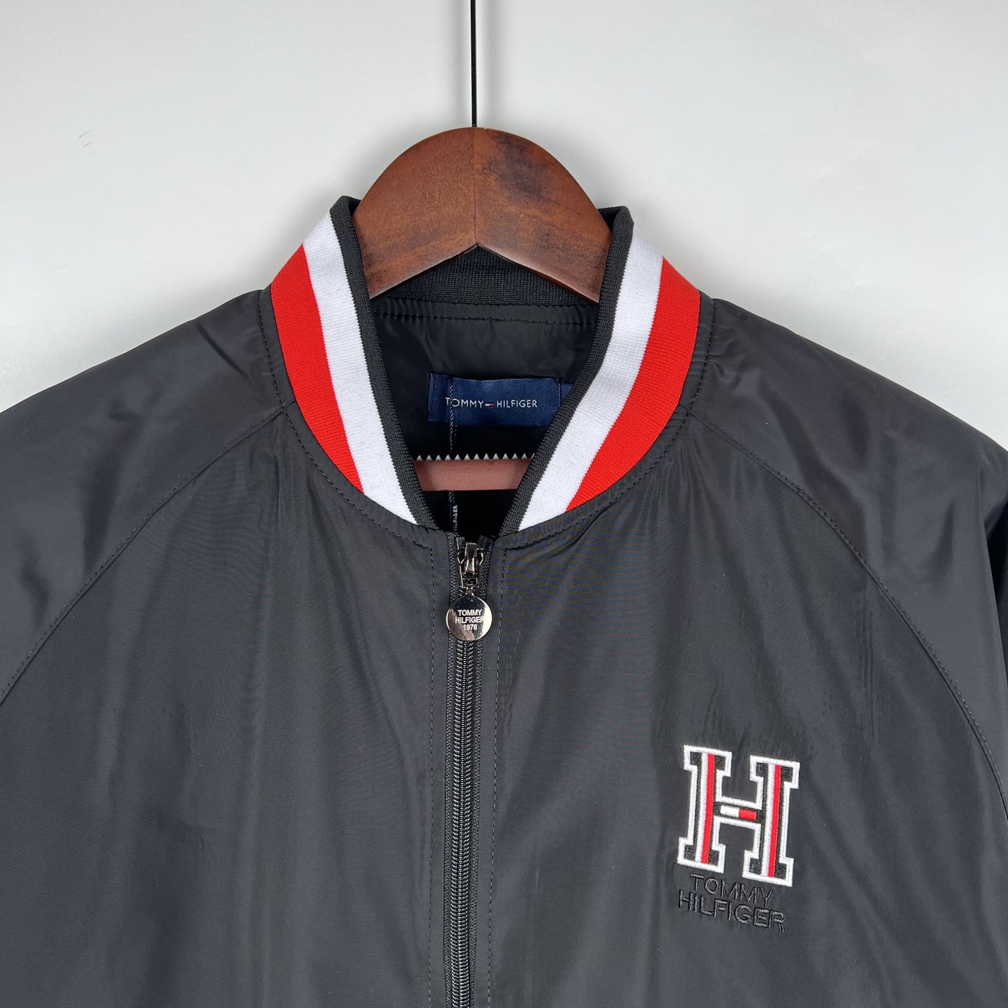 Corta Vento Tommy Hilfiger Black (Sob encomenda)