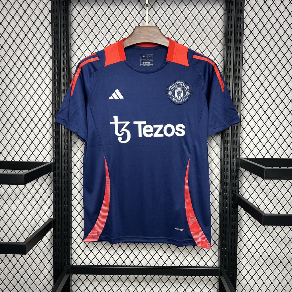 Camisa Manchester United Treino 24/25 Torcedor (Sob encomenda)