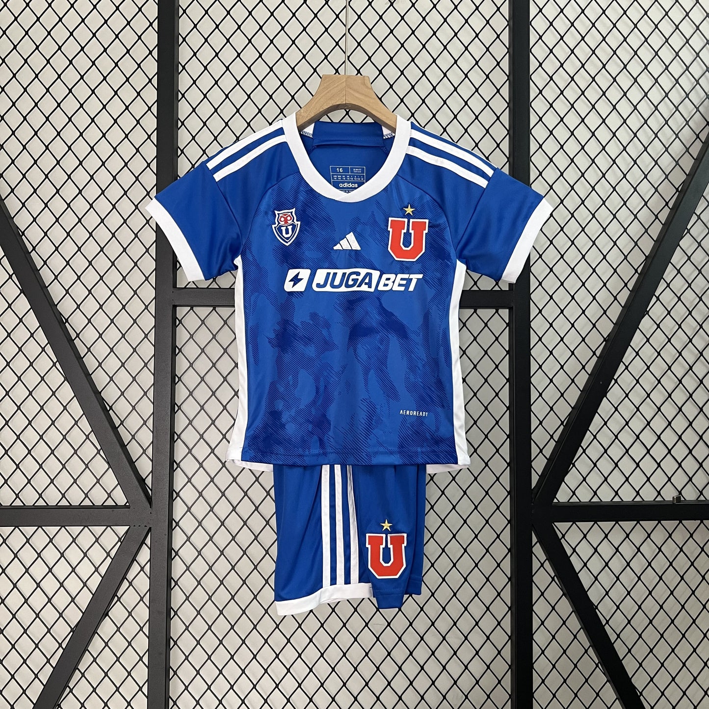 Kit Infantil Universidad de Chile I 24/25 (Sob encomenda)