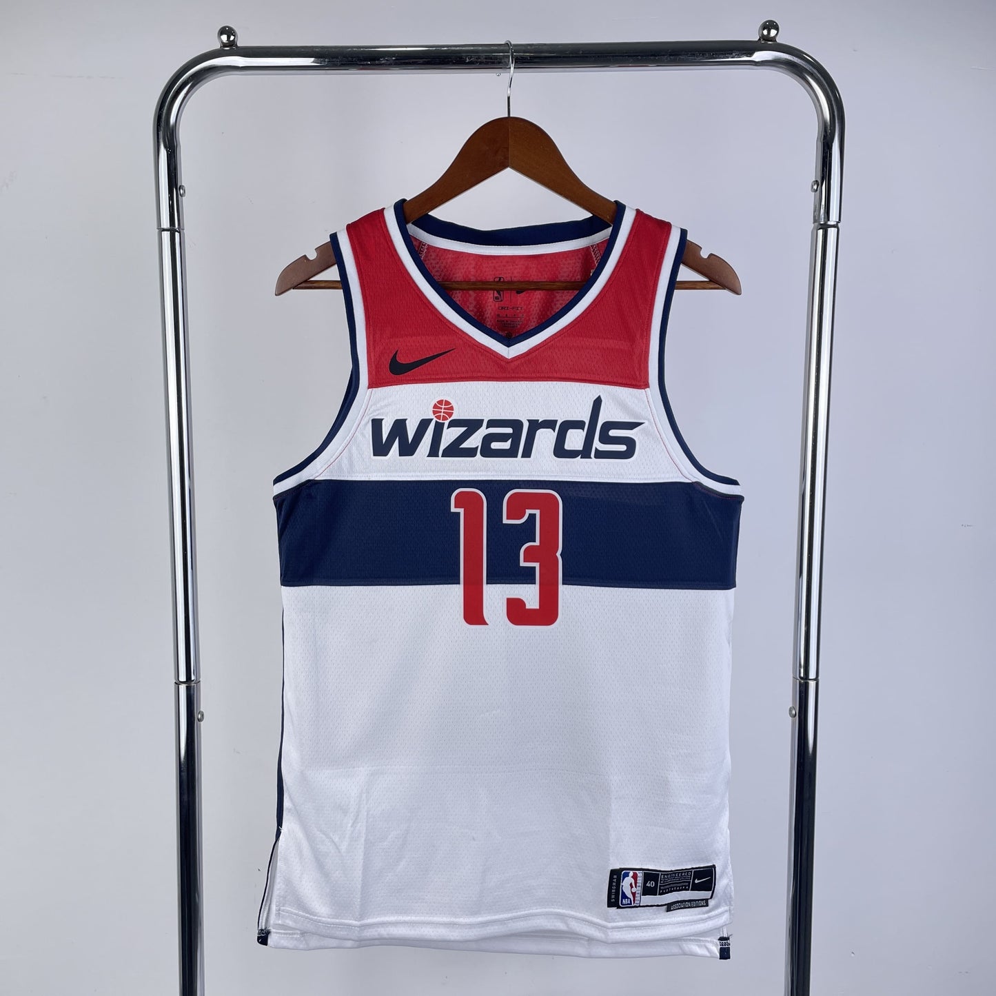 Regata Washington Wizards NBA 2023 Association Edition Swingman Masculina (Sob encomenda)